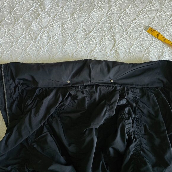 Athleta Jet Set Bomber Jacket Black Sz Medium EUC - Picture 14 of 15